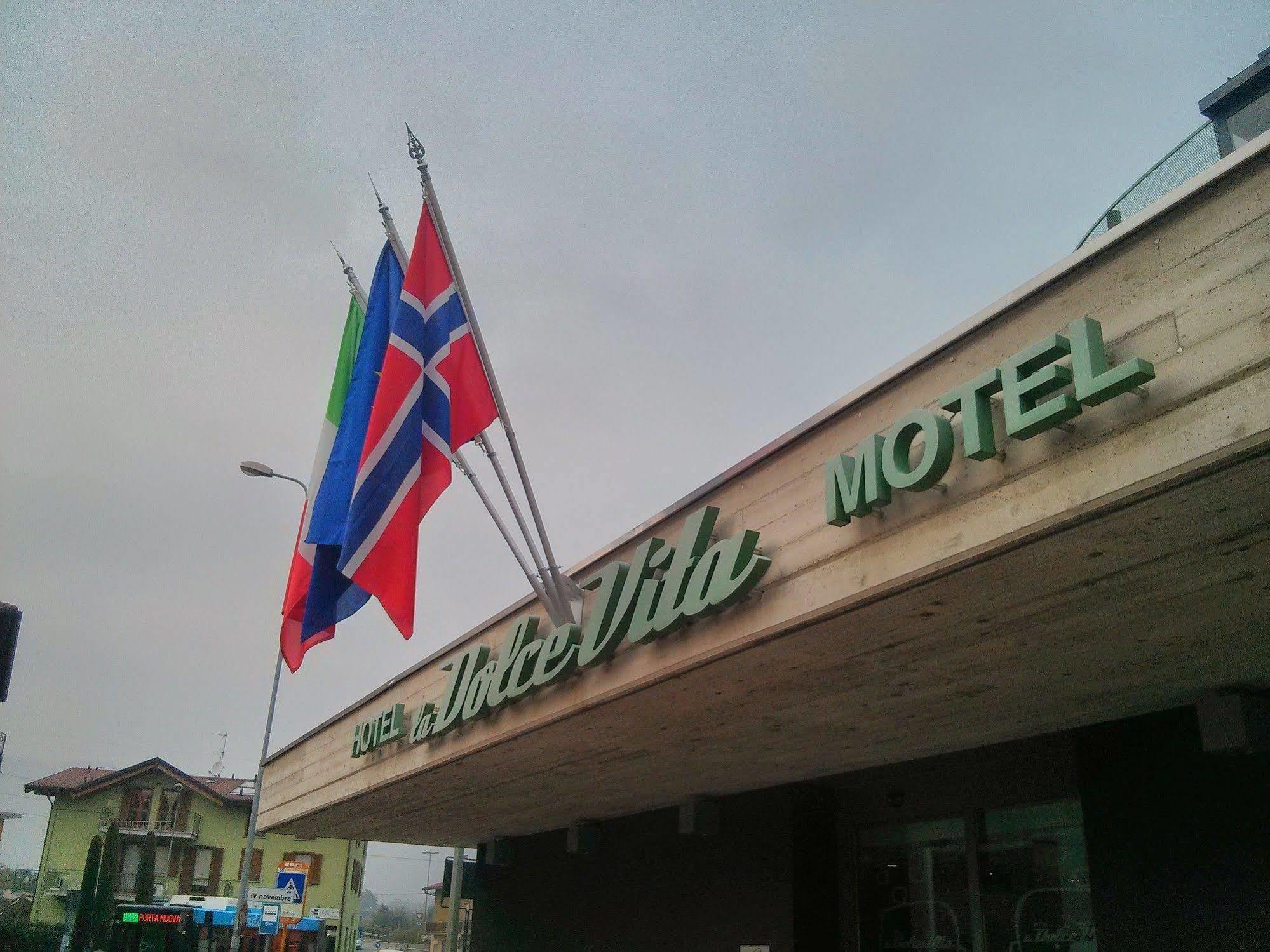 Villa di Serio Invilladiserio Hotel מראה חיצוני תמונה